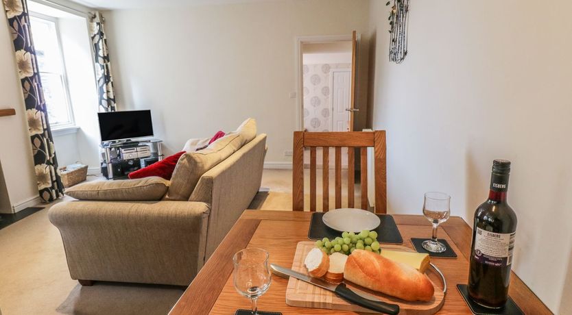 Photo of La'l Tethera