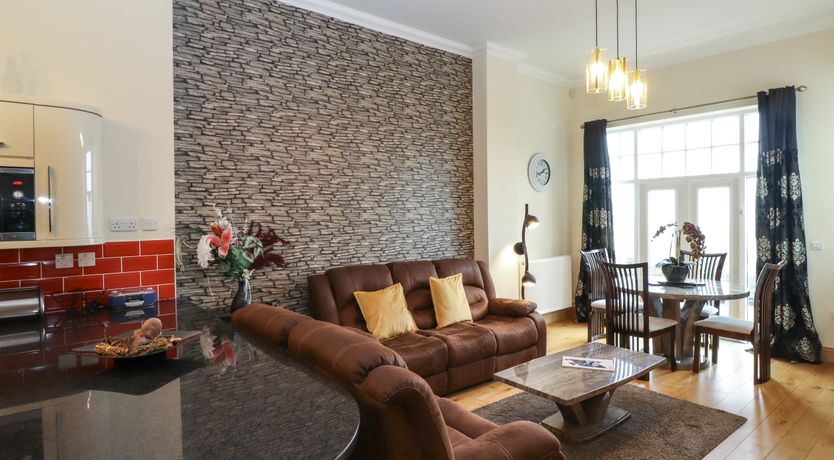 Photo of 5 Ladstock Hall