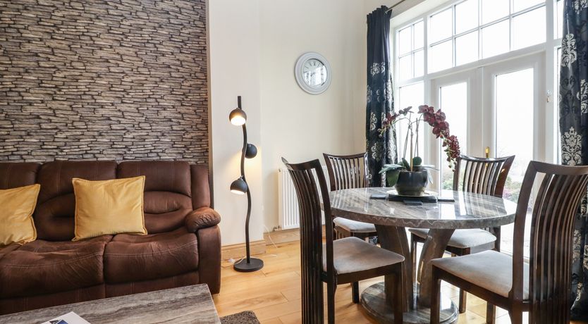 Photo of 5 Ladstock Hall