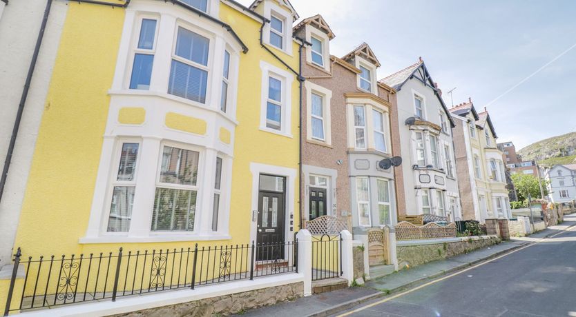 Photo of DownTown - Manhattan House