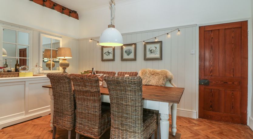 Photo of Hen Ficerdy