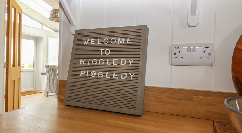 Photo of Hen Ficerdy