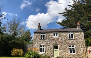 Norden Cottage Holiday Home