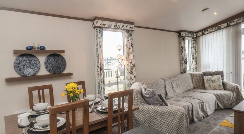 Photo of 47 The Drake Forgetmeknot