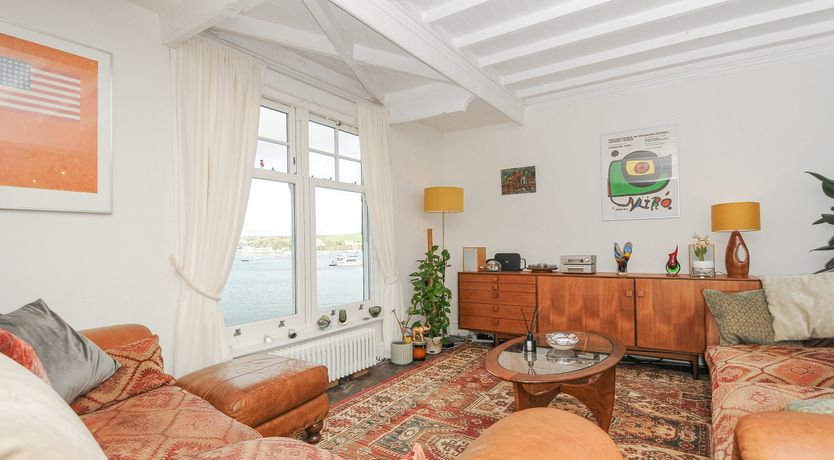 Photo of Zawn Haven - Waterfront House
