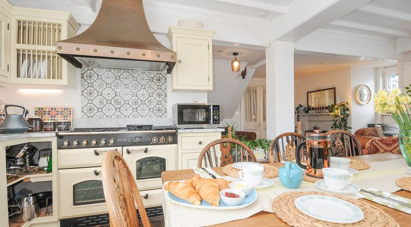 Photo of Zawn Haven - Waterfront House