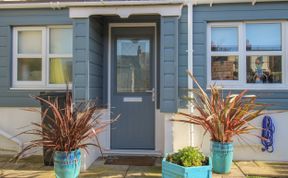 Photo of Cove Cottage Hideaway