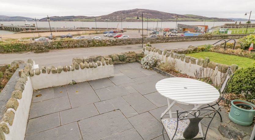 Photo of 3 Coastguard Station