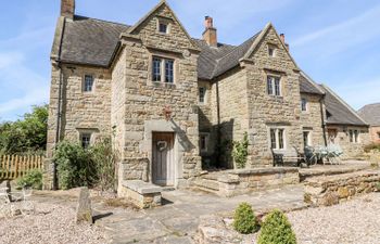 The Farm House at Wildersley Farm Holiday Home