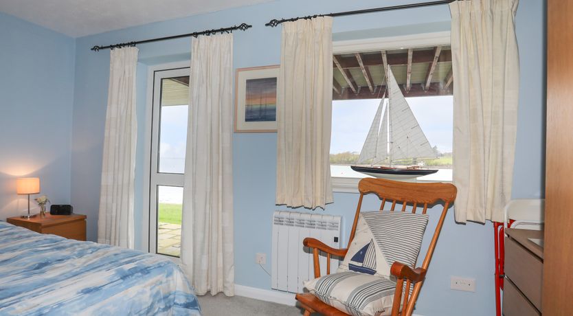 Photo of Waters Edge (Ymyl Y Dwr)