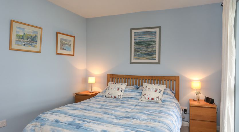 Photo of Waters Edge (Ymyl Y Dwr)