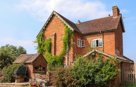 Photo of bickerscourt-farmhouse