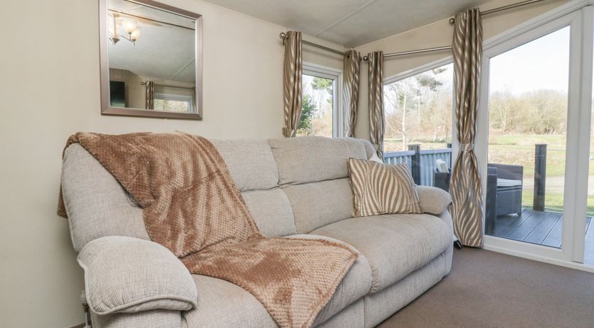 Photo of Lakeview @ Chalmaz 2