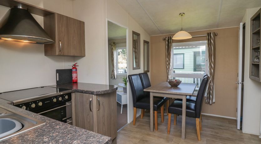 Photo of Lakeview @ Chalmaz 2