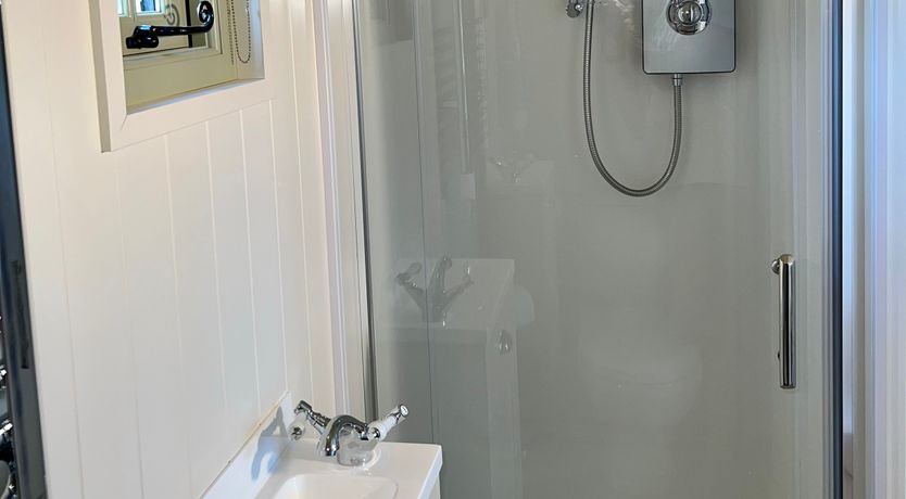 Photo of Cynefin Shepherds Hut