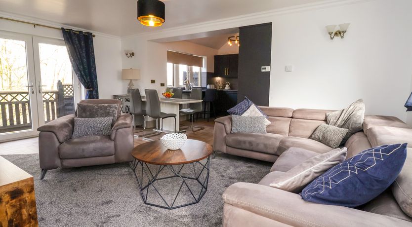 Photo of The Swans Nest Lock View