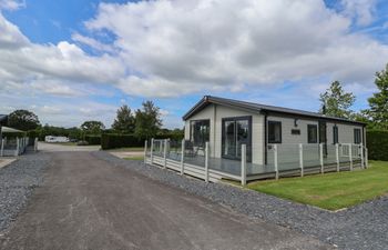 Lodge 3 Holiday Home