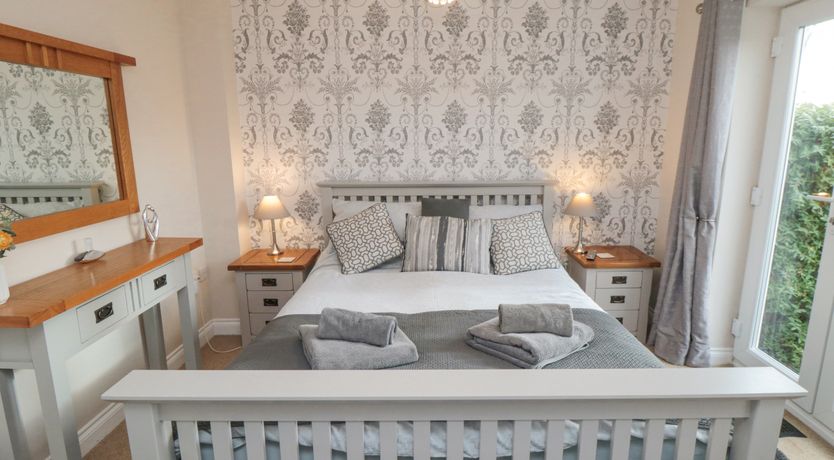 Photo of Denby Seahaven