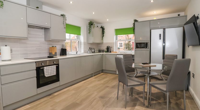 Photo of 4 Manor Garth