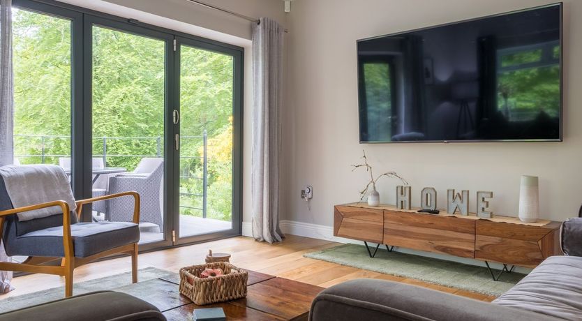 Photo of Bridge Howe