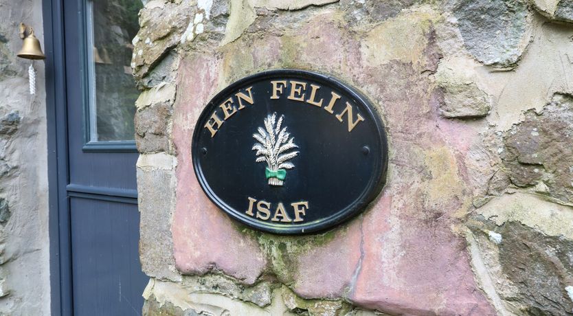 Photo of Hen Felin Isaf