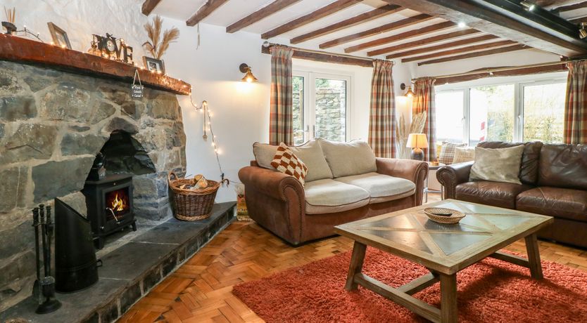 Photo of Hen Felin Isaf