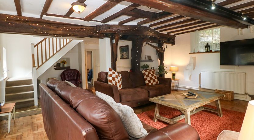 Photo of Hen Felin Isaf