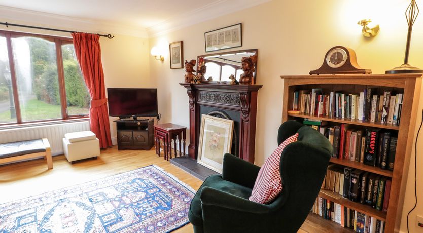 Photo of Tudor Lodge