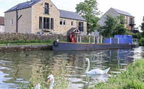 Photo of Waters Edge Lock View