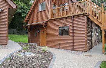 Classic Lodge 25 Holiday Home