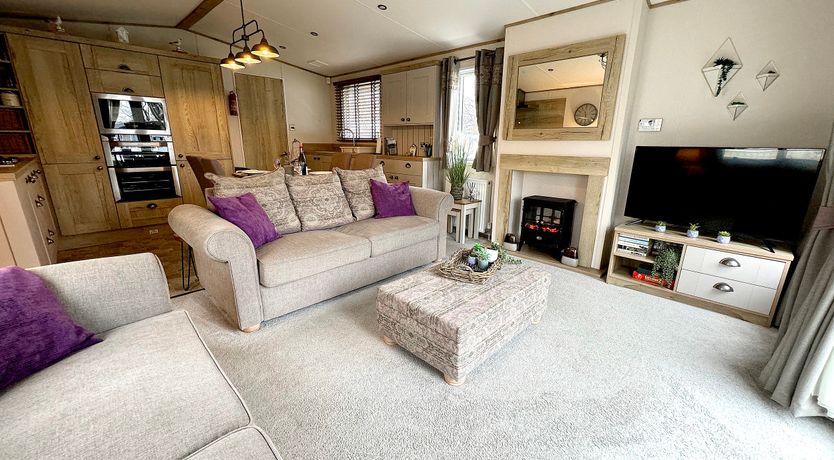 Photo of Hopton Lodge Retreat