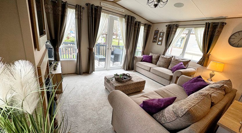 Photo of Hopton Lodge Retreat