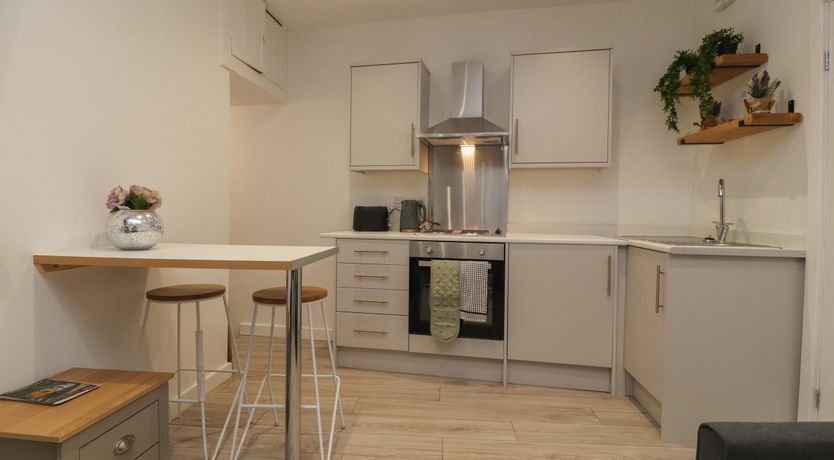 Photo of Basement Flat 43