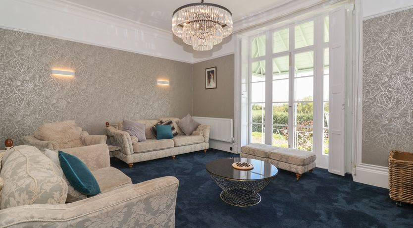 Photo of Buckland House