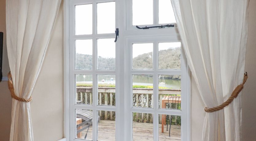 Photo of Waterside Cottage