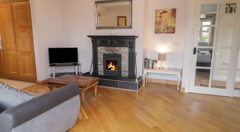 Photo of 2 Carlton Cottage