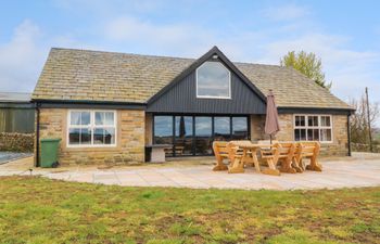 Meadow Top Farm Barn Holiday Home