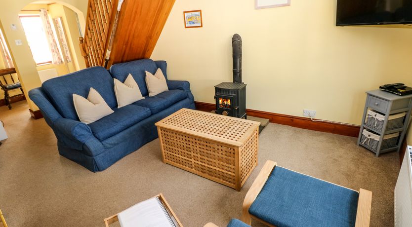 Photo of Parrog Bach