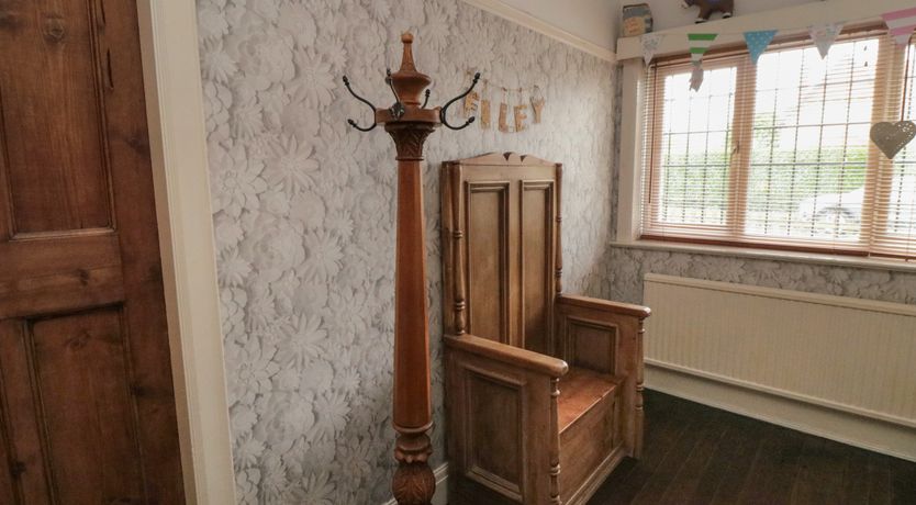 Photo of 61 West Avenue