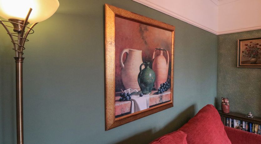 Photo of 61 West Avenue