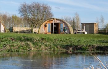 Glamping Pod 4 Truce Holiday Home