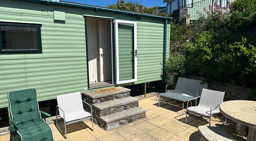 Photo of Caravan B20