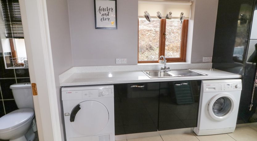 Photo of House on Ring Fort Hill