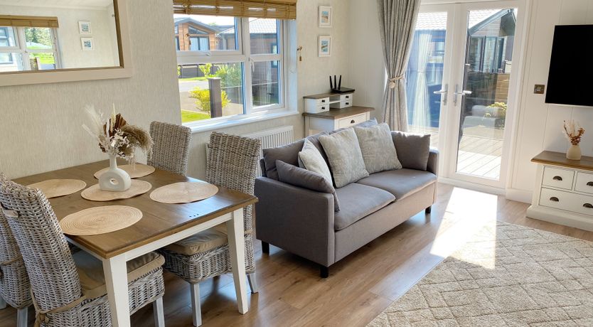 Photo of Lodge 18 - The Pines