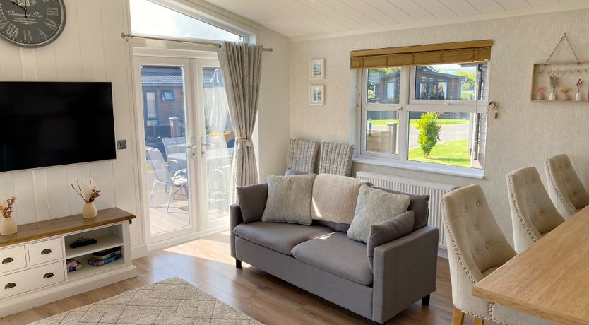 Photo of Lodge 18 - The Pines