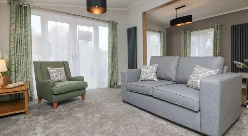 Photo of 18 Manleigh Park