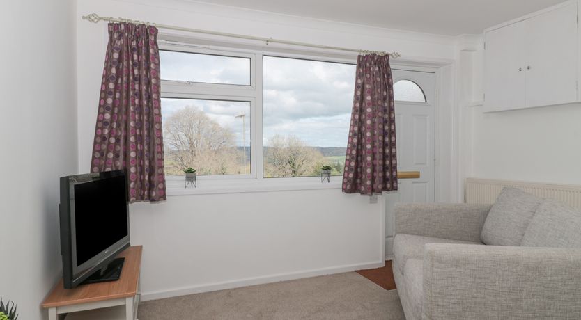 Photo of 27 Fernhill Heights