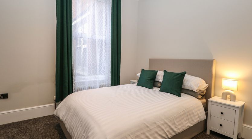 Photo of 1 The Charleston