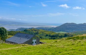 Beudy Mawr Holiday Home