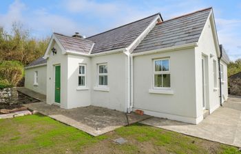 Calvey's Cottage Holiday Home